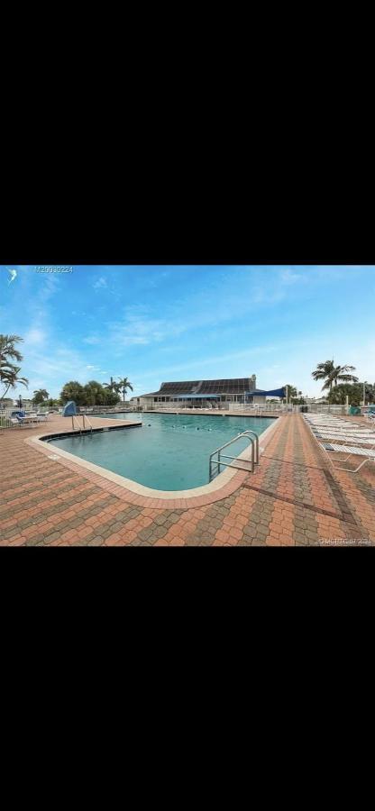 Ocean Star 533 Nettles Blvd Villa Jensen Beach Eksteriør billede